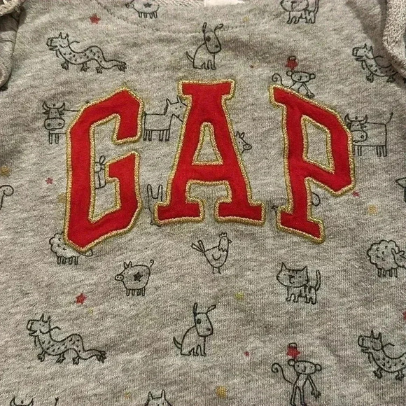 GAP - Chinese New Year Sweatshirt. Size 6 to 12 months - Picture 2 of 5